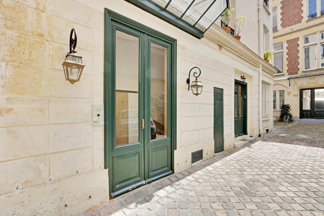 Pick A Flat'S Apartments In Champs Elysees - Rue Du Colisee Paris Exteriör bild